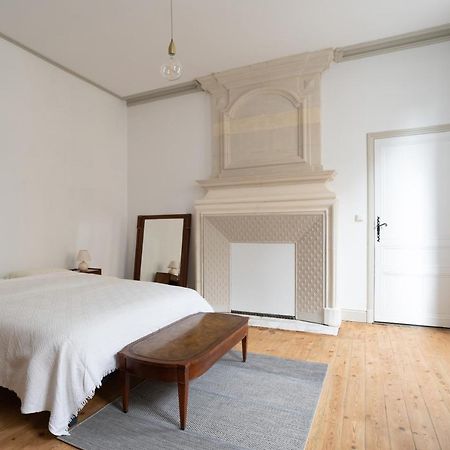 Maison De Ville Avec Jardin "La Coquette" Jonzac Luaran gambar